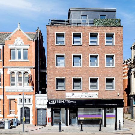 Stunning 1 Bed Apartment In The Heart Of Stockport Eksteriør bilde