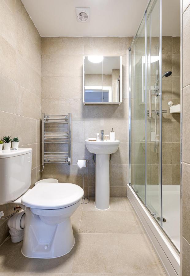 Stunning 1 Bed Apartment In The Heart Of Stockport Eksteriør bilde